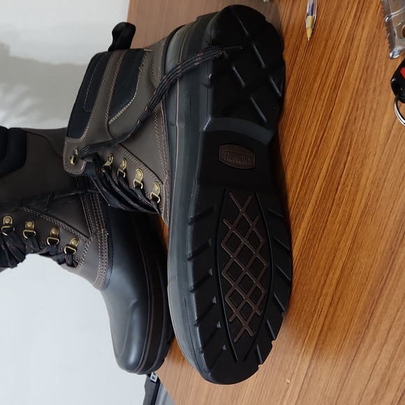 Men's 12 Brown Khombu Waterproof Snow boots - Picture 2 of 5